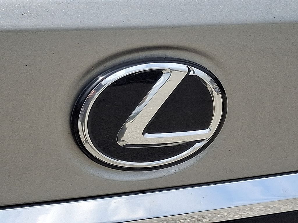 Used 2021 Lexus ES 350 Sedan