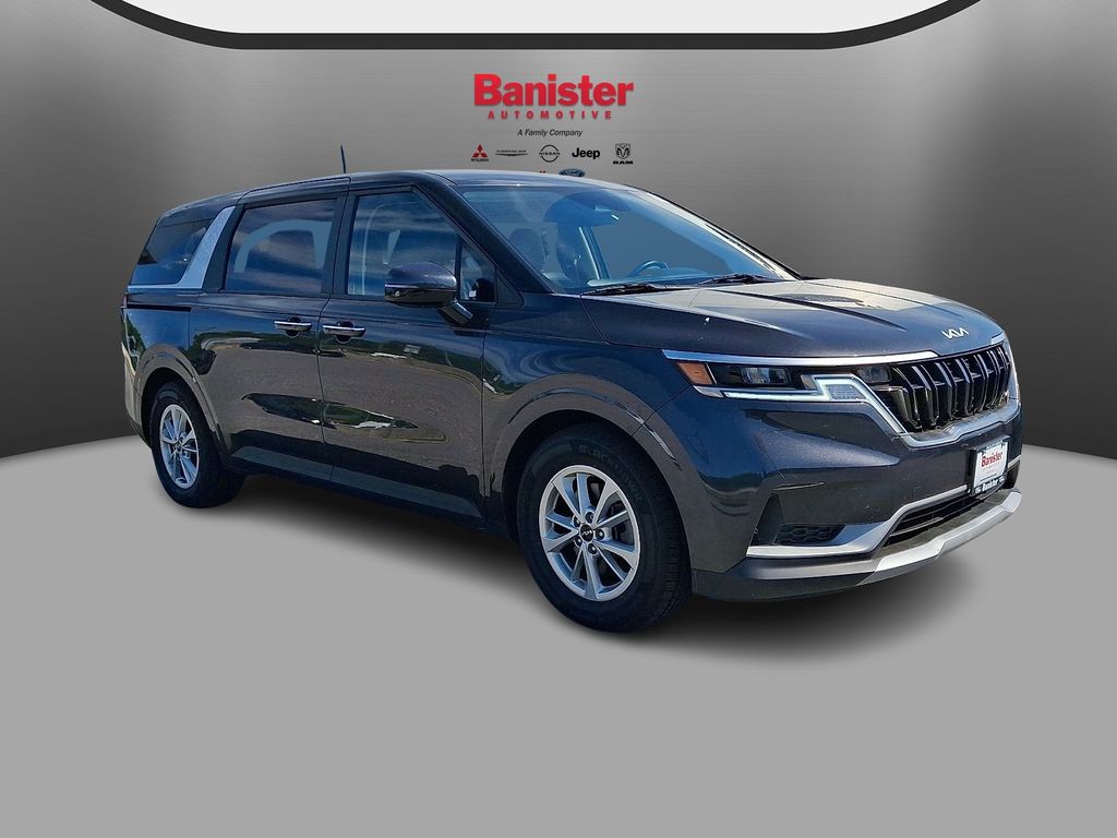 Used 2024 Kia Carnival Van