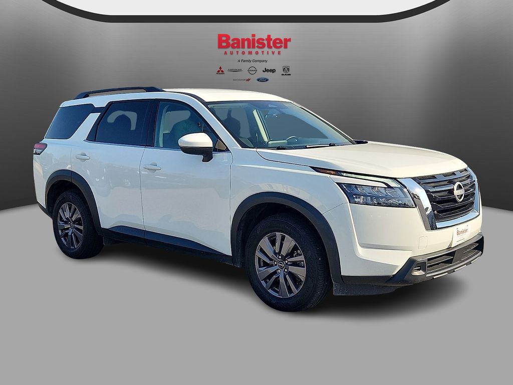 Used 2024 Nissan Pathfinder SUV