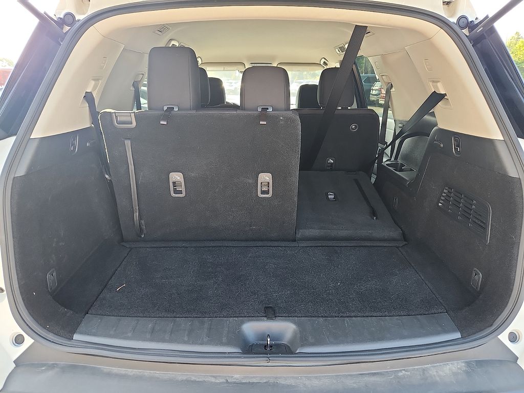 Used 2024 Nissan Pathfinder SUV