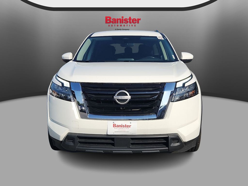 Used 2024 Nissan Pathfinder SUV