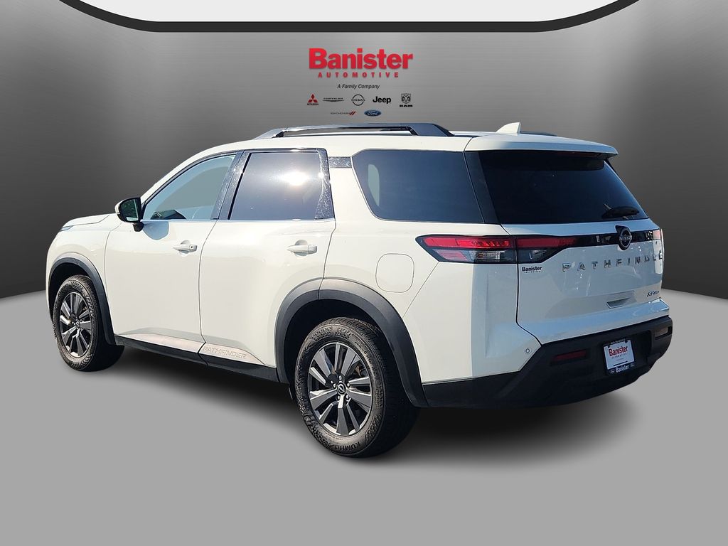 Used 2024 Nissan Pathfinder SUV