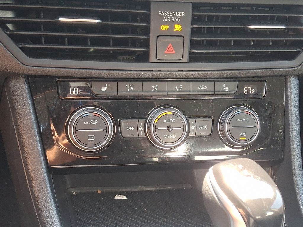 Used 2024 Volkswagen Jetta Sedan