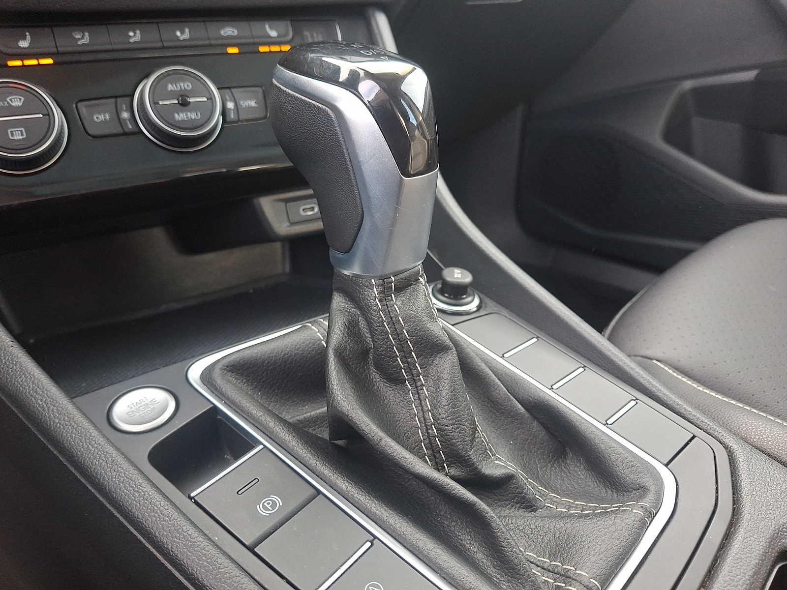 Used 2024 Volkswagen Jetta Sedan