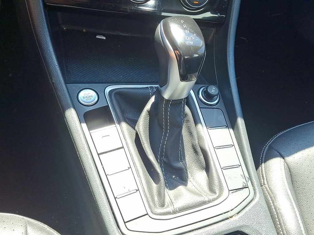 Used 2024 Volkswagen Jetta Sedan