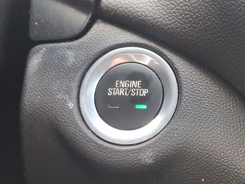 Used 2024 Chevrolet Equinox Wagon