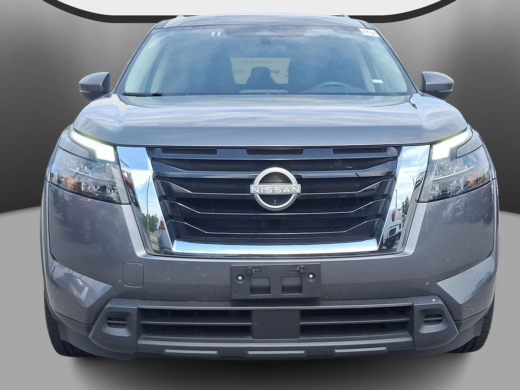 Used 2024 Nissan Pathfinder Wagon