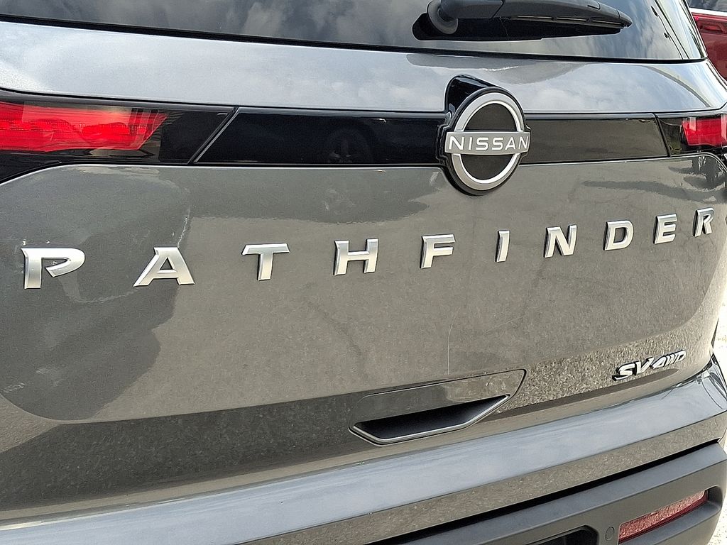 Used 2024 Nissan Pathfinder Wagon