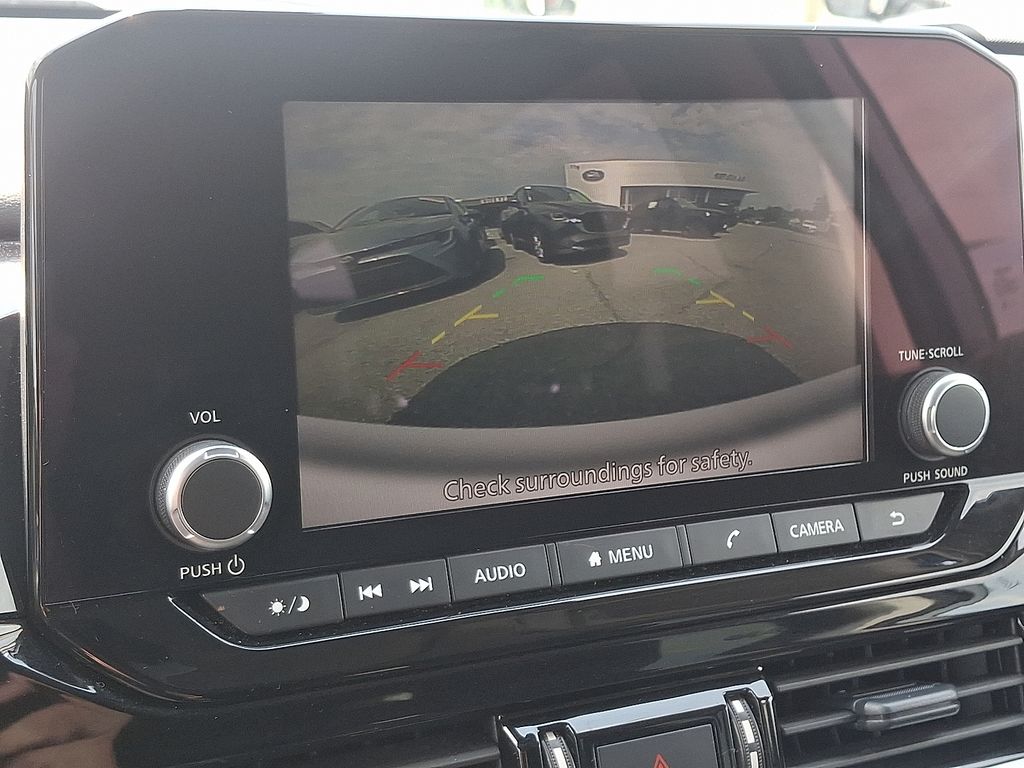 Used 2024 Nissan Pathfinder Wagon