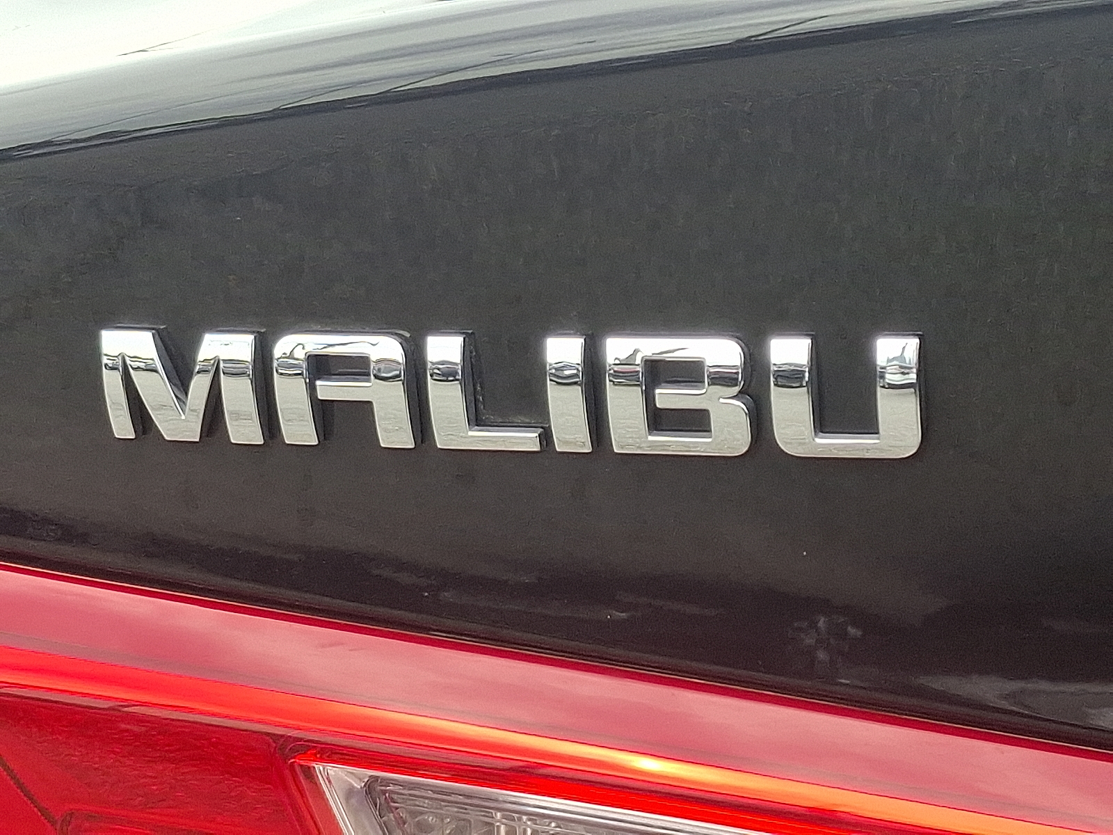Used 2025 Chevrolet Malibu Sedan