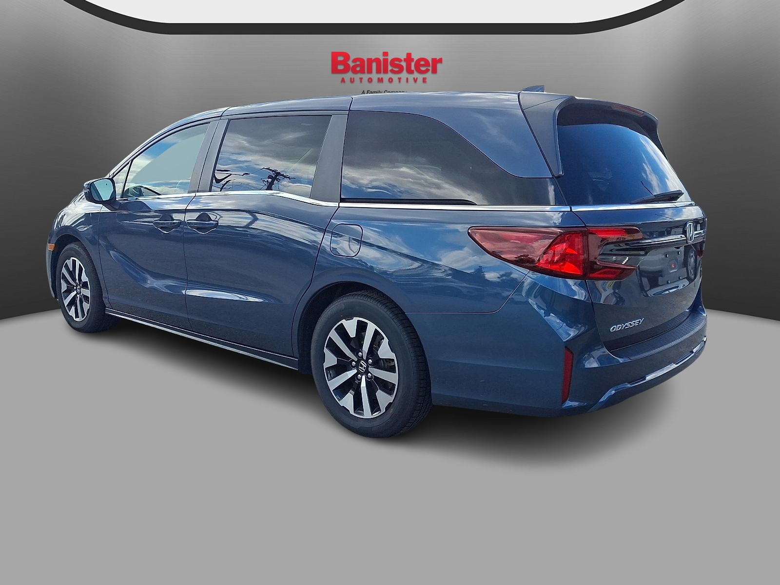 Used 2025 Honda Odyssey Van