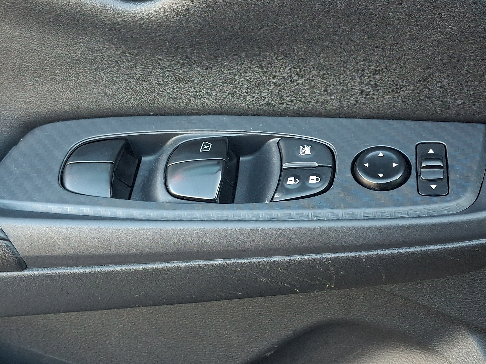 Used 2025 Nissan Sentra Sedan