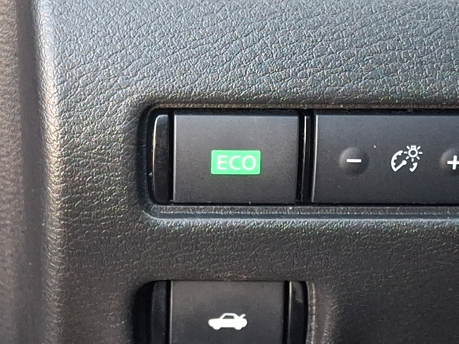 Used 2025 Nissan Sentra Sedan