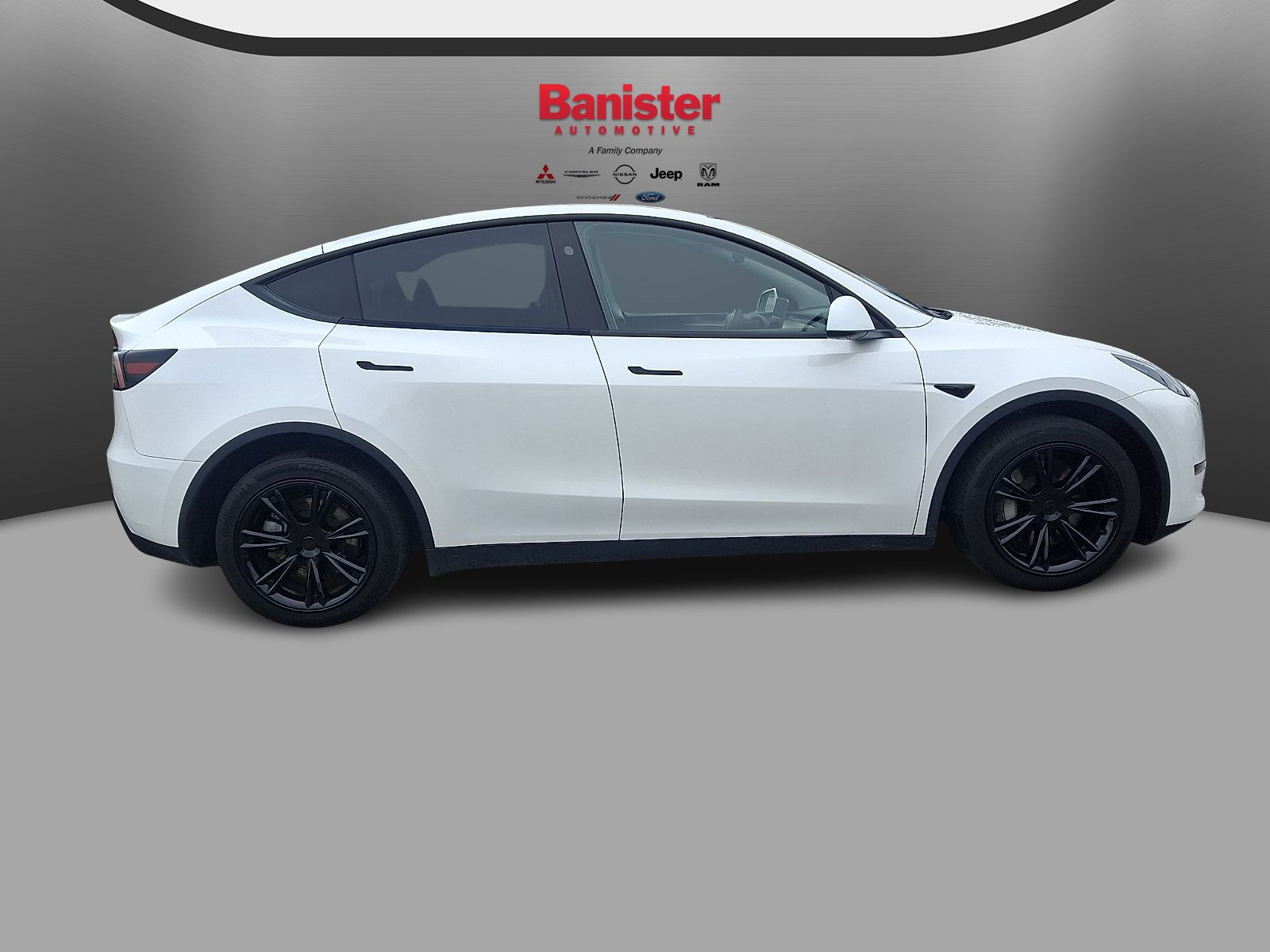 Used 2024 Tesla Model Y SUV
