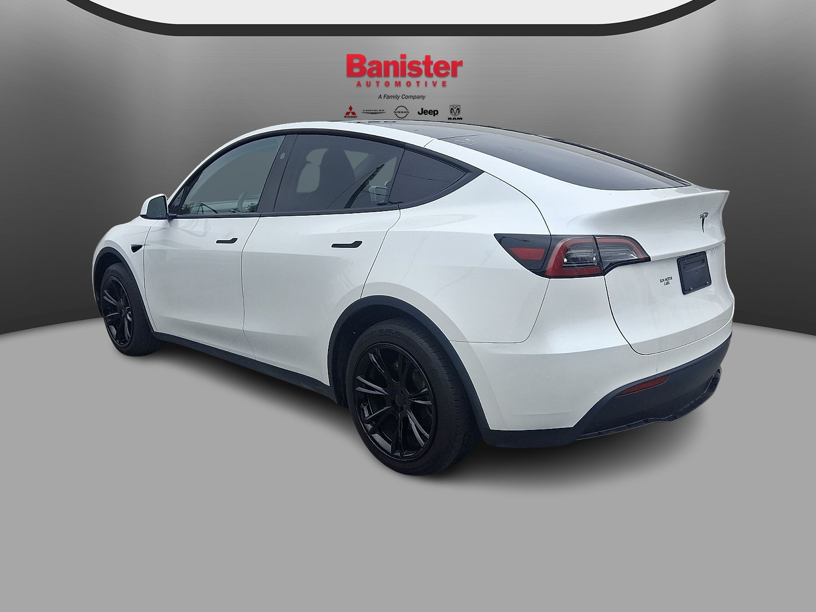 Used 2024 Tesla Model Y SUV