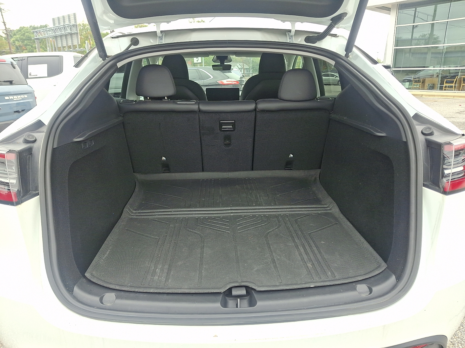 Used 2024 Tesla Model Y SUV