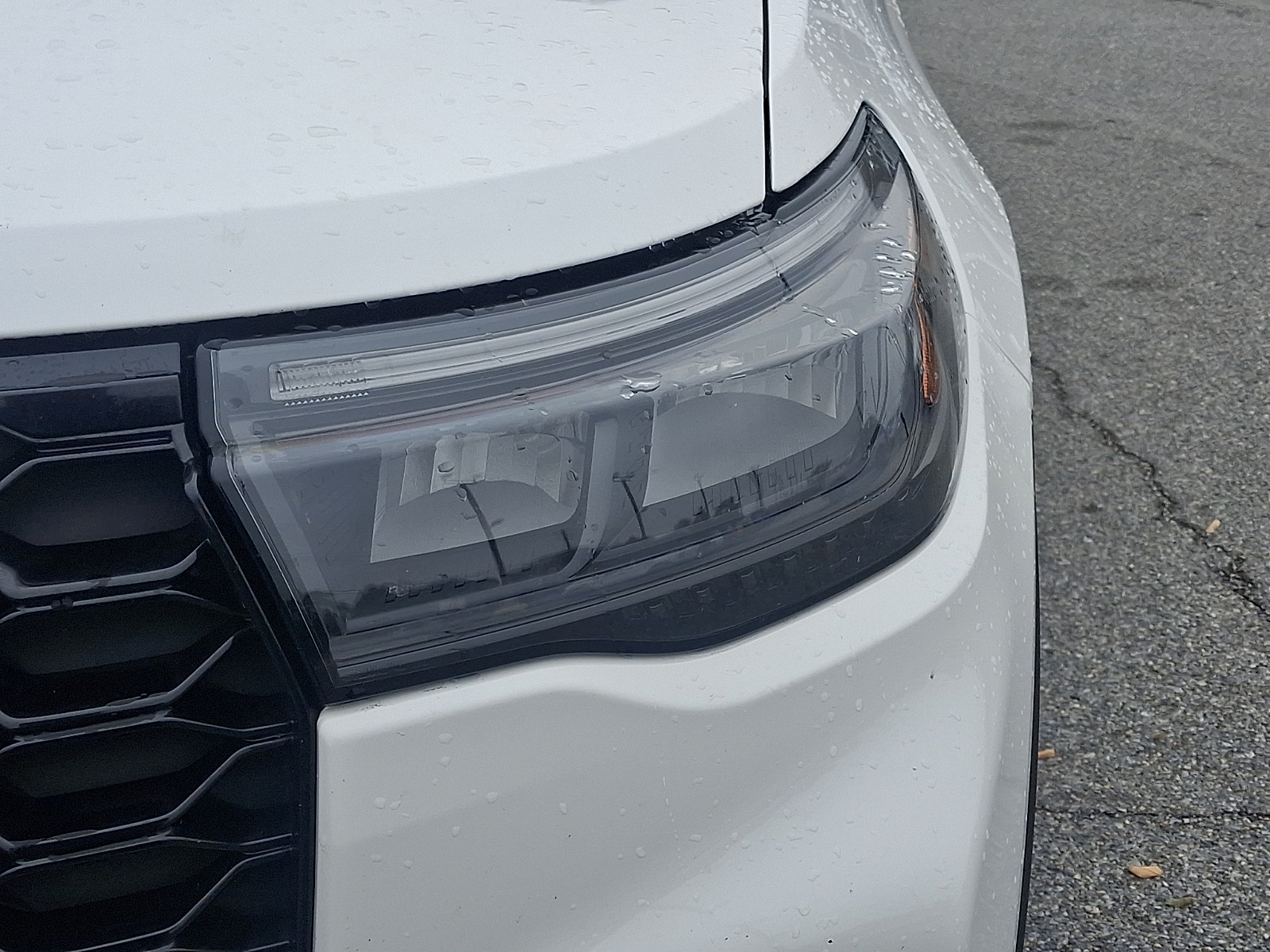 Used 2025 Ford Explorer SUV