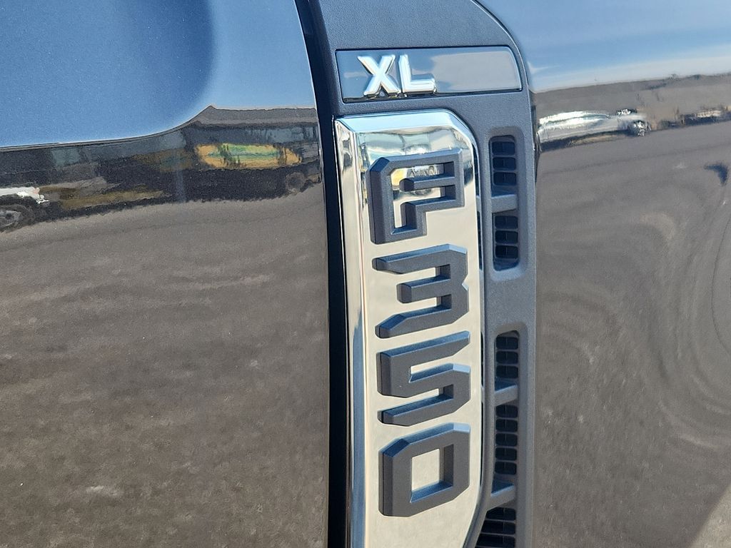 New 2024 Ford F-350 Super Duty Truck