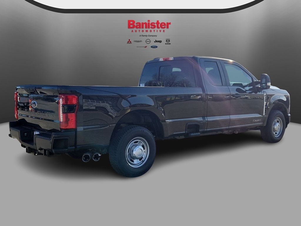 New 2024 Ford F-350 Super Duty Truck