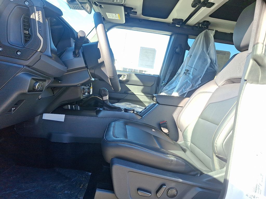 New 2025 Ford Bronco SUV