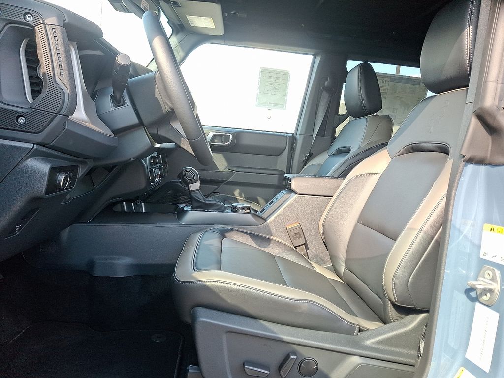 New 2025 Ford Bronco SUV