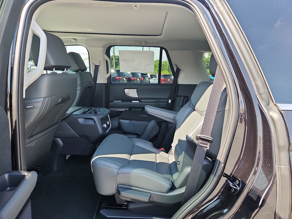New 2026 Ford Expedition SUV