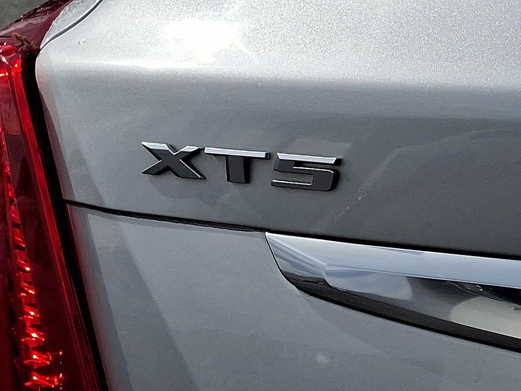 Used 2018 Cadillac XT5 SUV