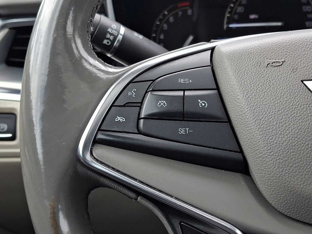 Used 2018 Cadillac XT5 SUV