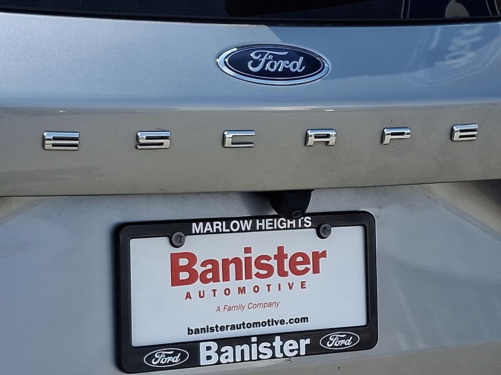 Used 2024 Ford Escape SUV