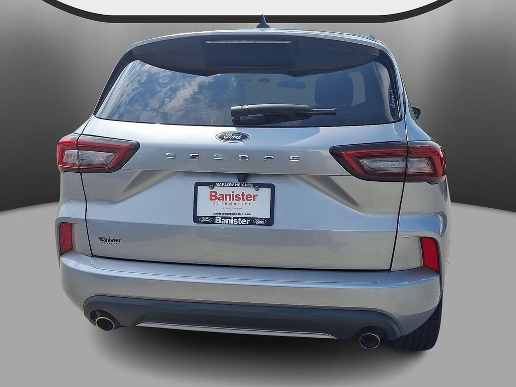 Used 2024 Ford Escape SUV