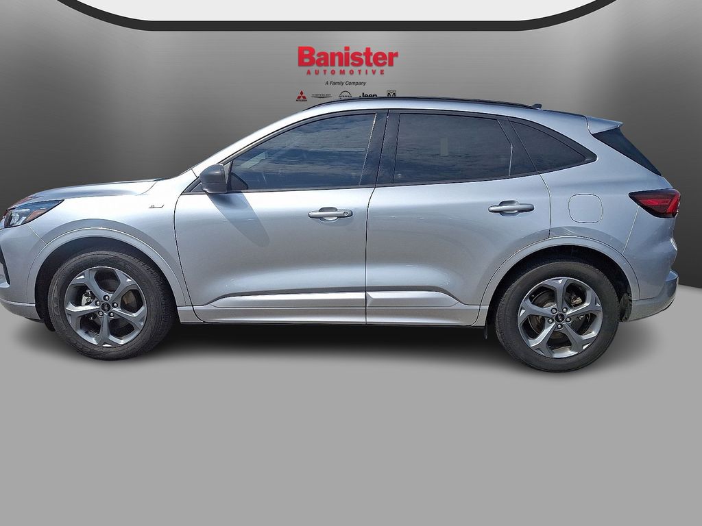 Used 2024 Ford Escape SUV