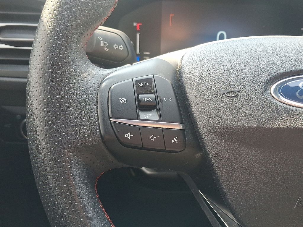 Used 2024 Ford Escape SUV