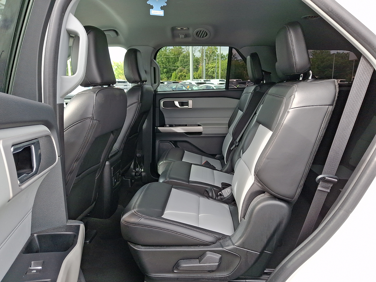 Used 2022 Ford Explorer SUV