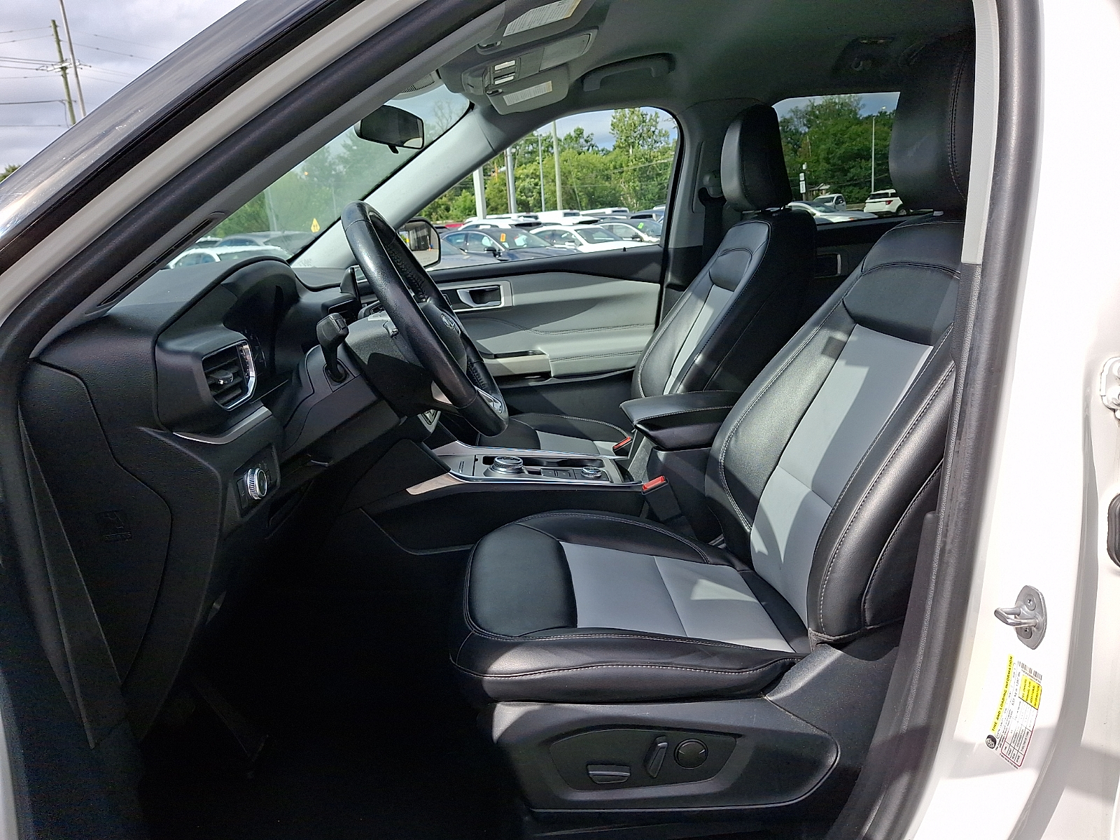Used 2022 Ford Explorer SUV