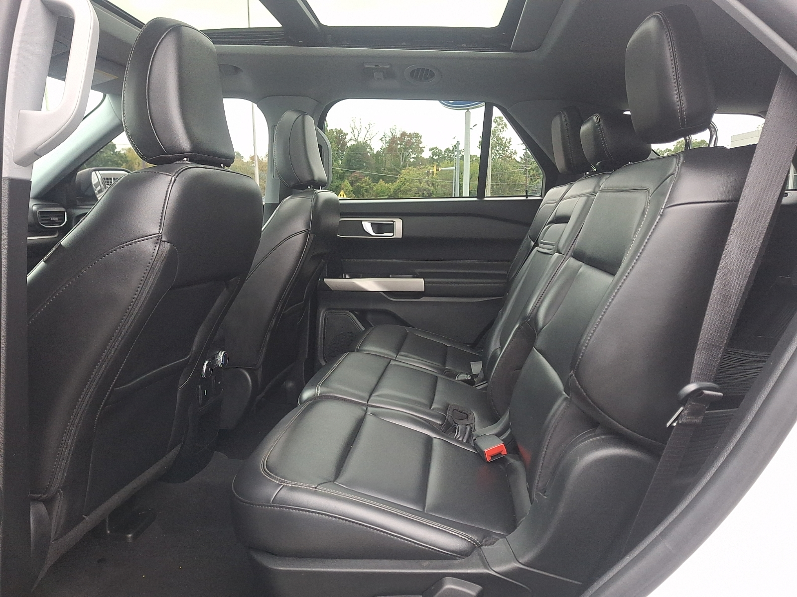 Used 2021 Ford Explorer SUV