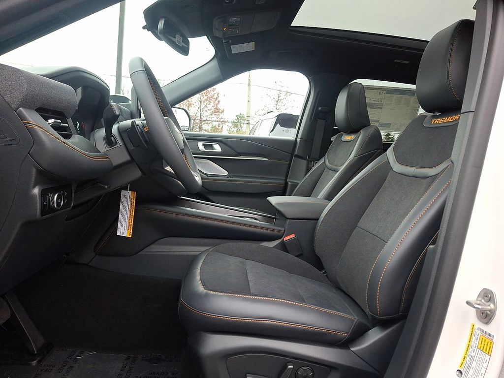 New 2026 Ford Explorer SUV