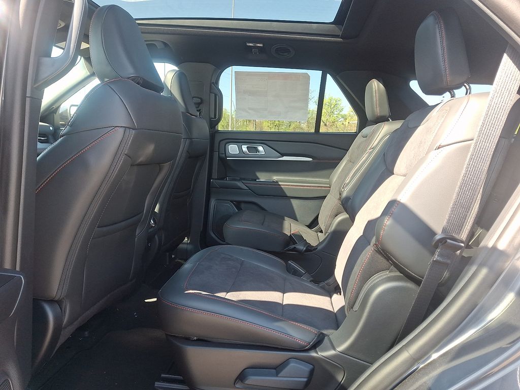 New 2026 Ford Explorer SUV