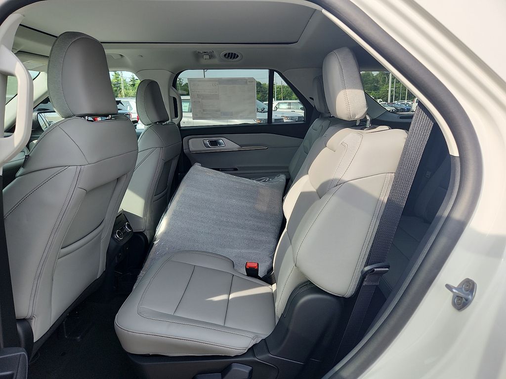New 2026 Ford Explorer SUV