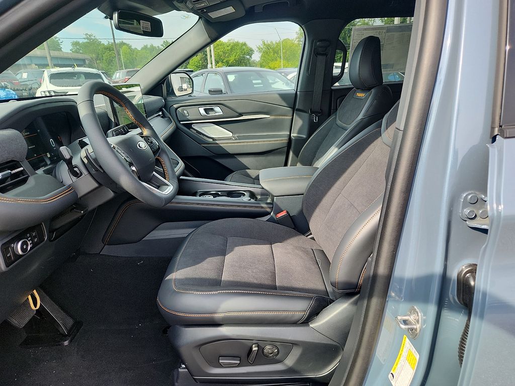 New 2026 Ford Explorer SUV