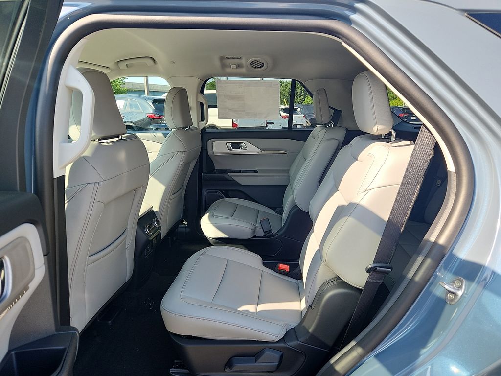 New 2026 Ford Explorer SUV