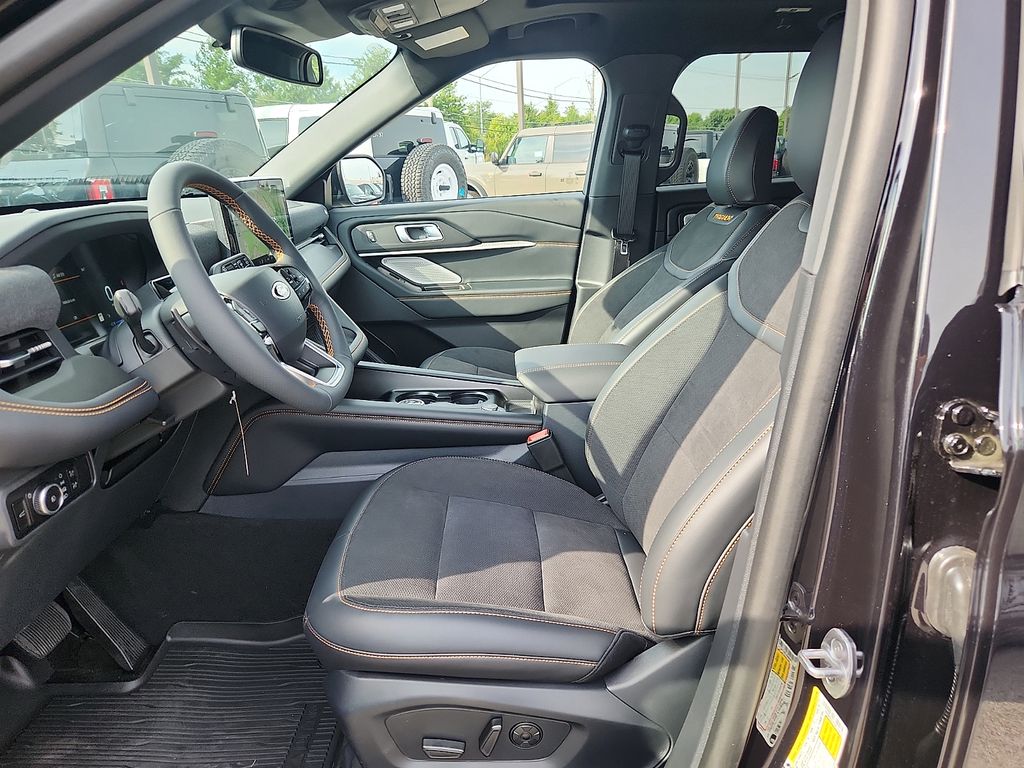 New 2026 Ford Explorer SUV