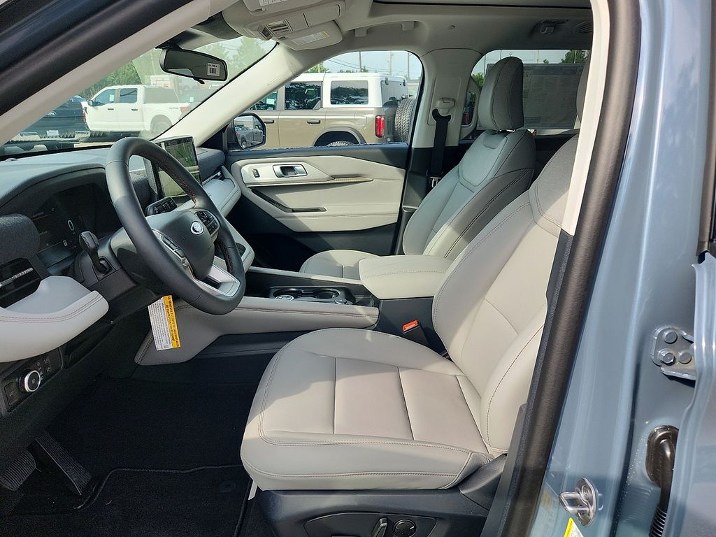 New 2026 Ford Explorer SUV
