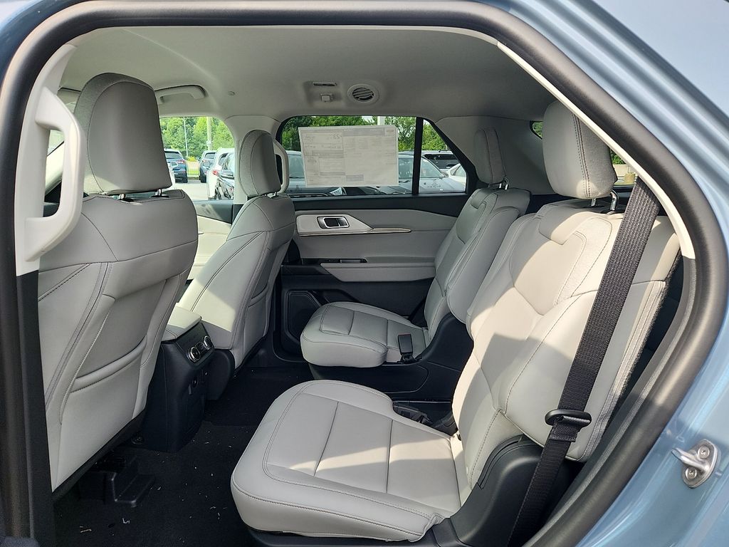 New 2026 Ford Explorer SUV