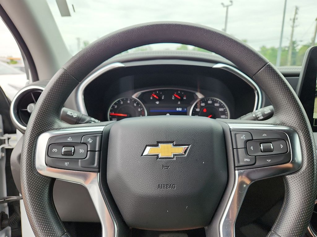 Used 2025 Chevrolet Blazer SUV