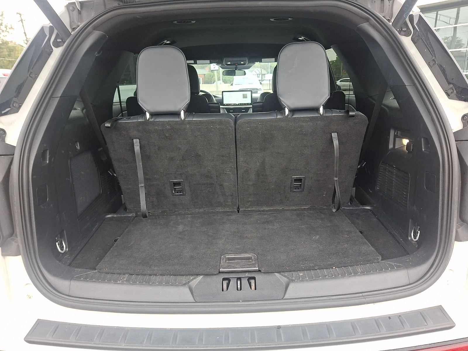 Used 2025 Ford Explorer SUV