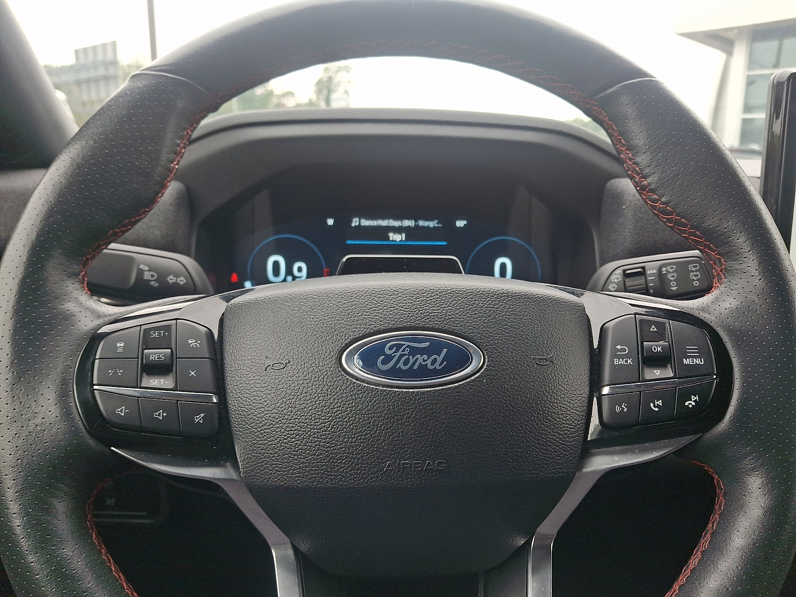 Used 2025 Ford Explorer SUV
