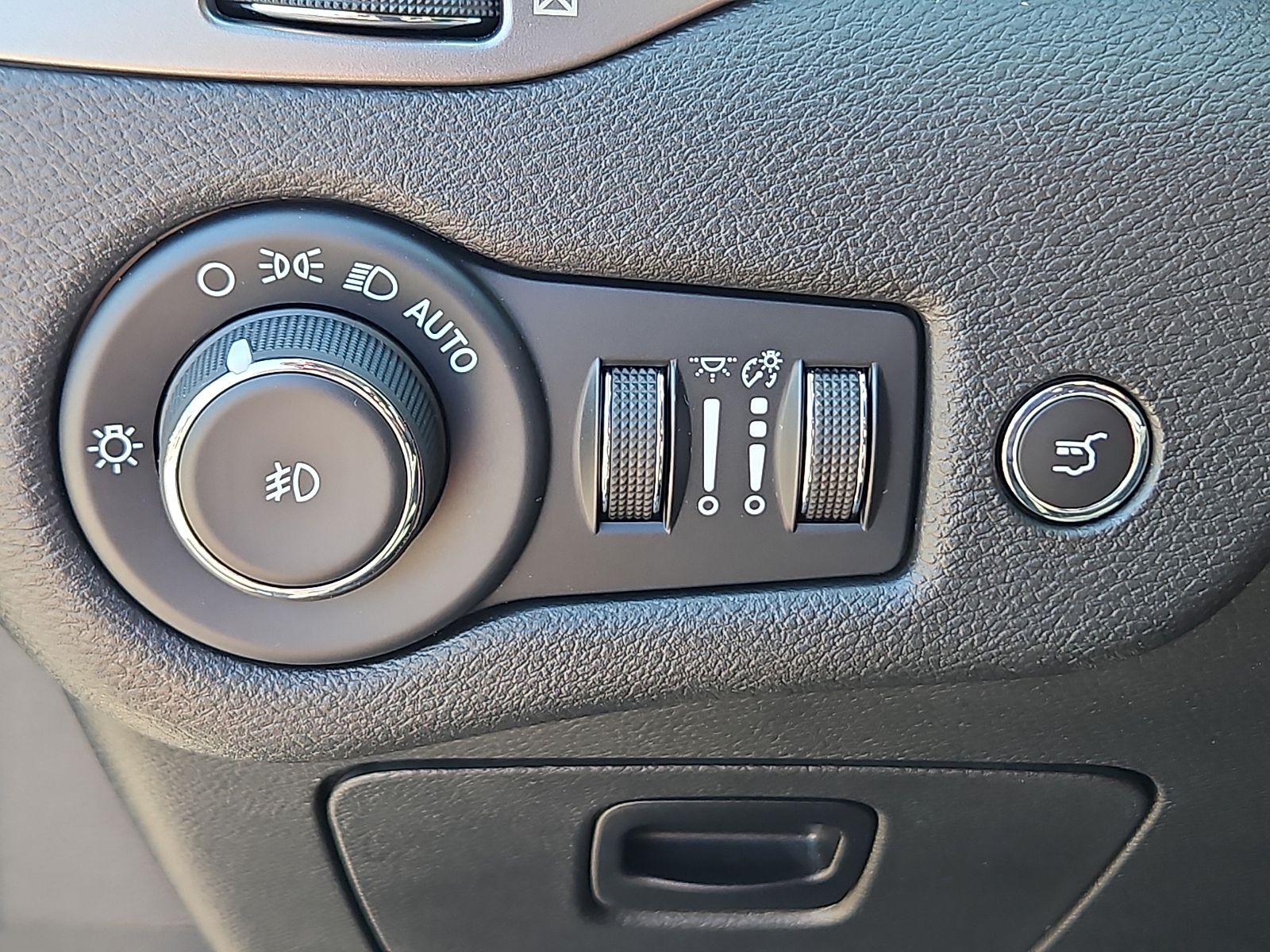 Used 2022 Jeep Cherokee SUV