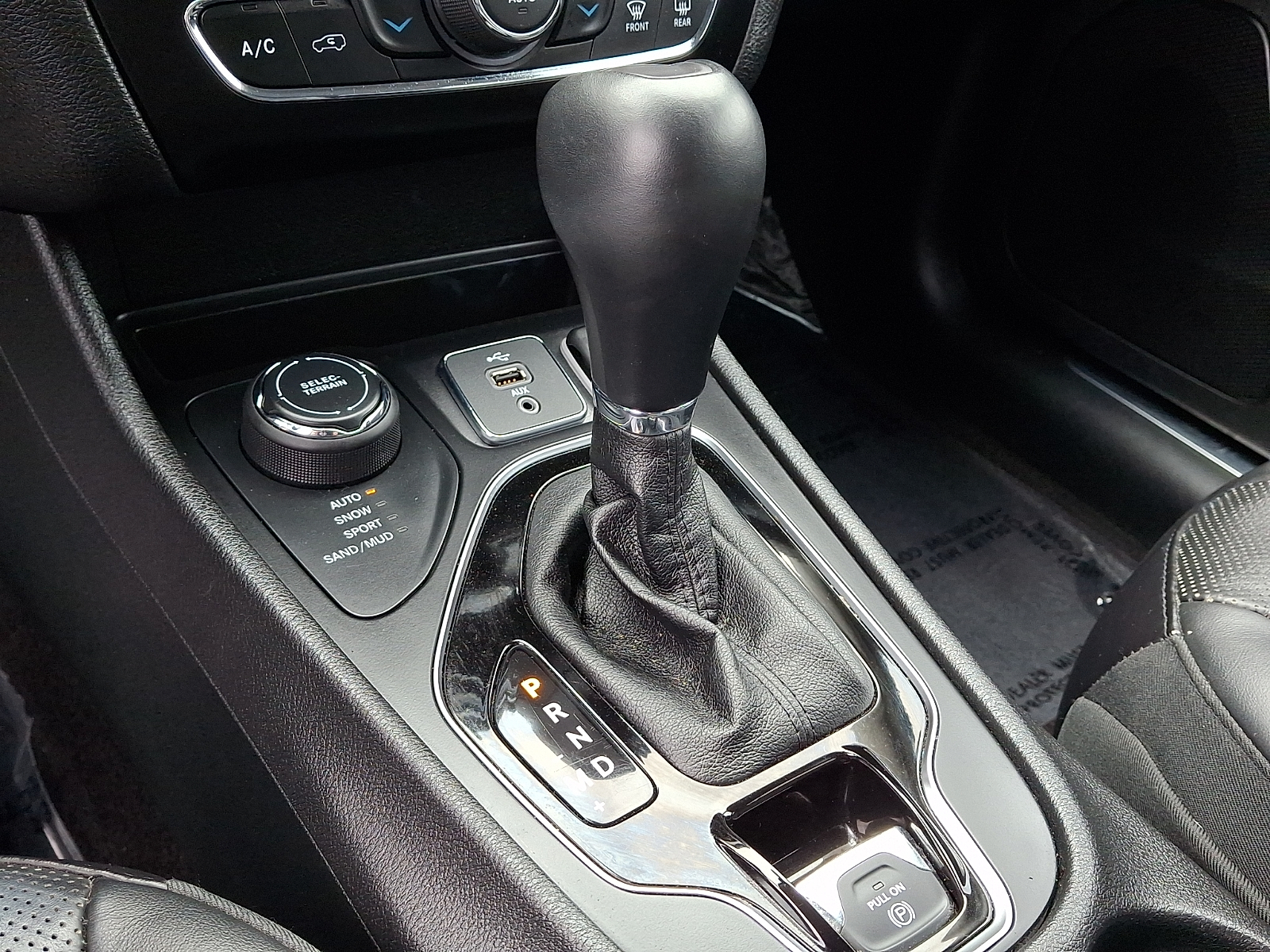 Used 2019 Jeep Cherokee SUV