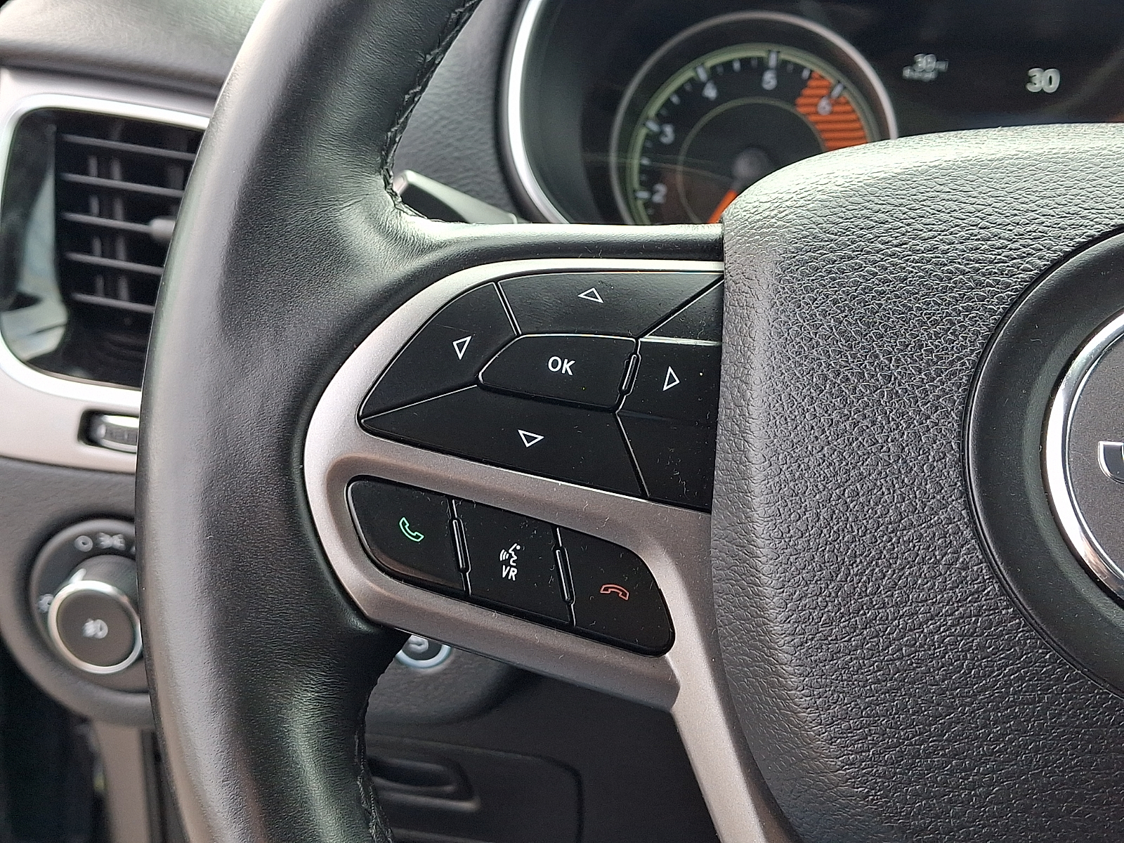 Used 2019 Jeep Cherokee SUV