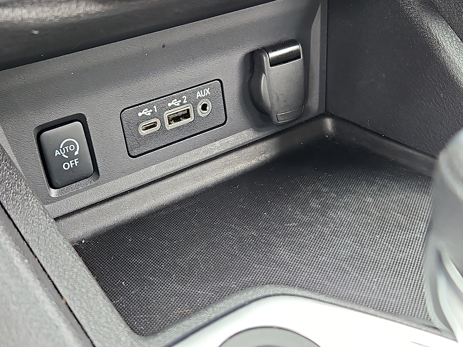 Used 2025 Nissan Sentra Sedan